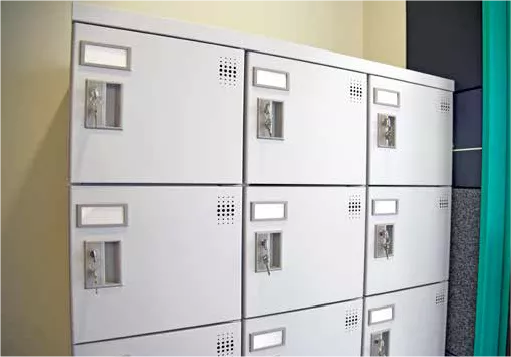 専用個人ロッカーを完備